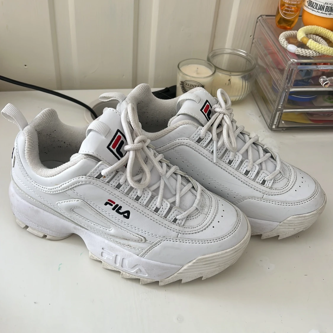 Vita sneakers från Fila