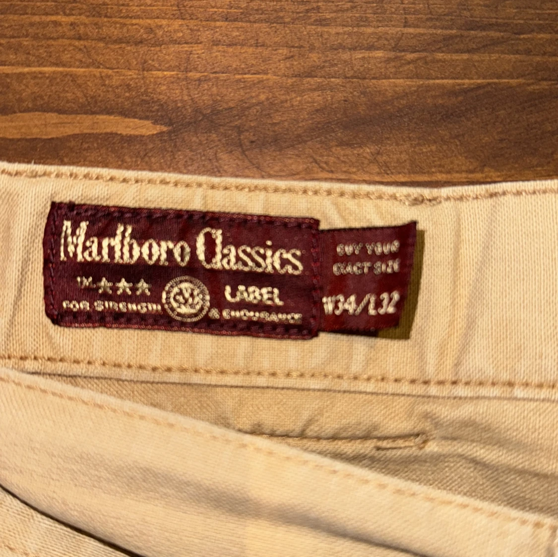 Beige byxor från Marlboro Classics - 1