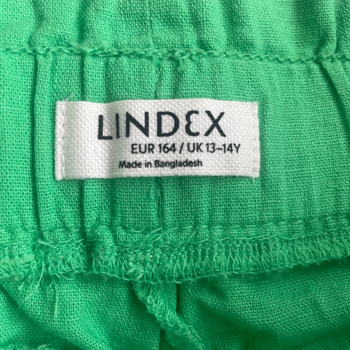 Gröna linneshorts från Lindex - 2