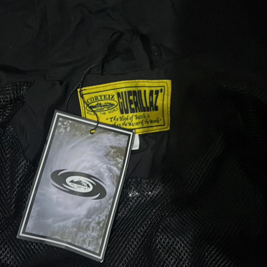 Svart och vit vindjacka från Cortez - 2