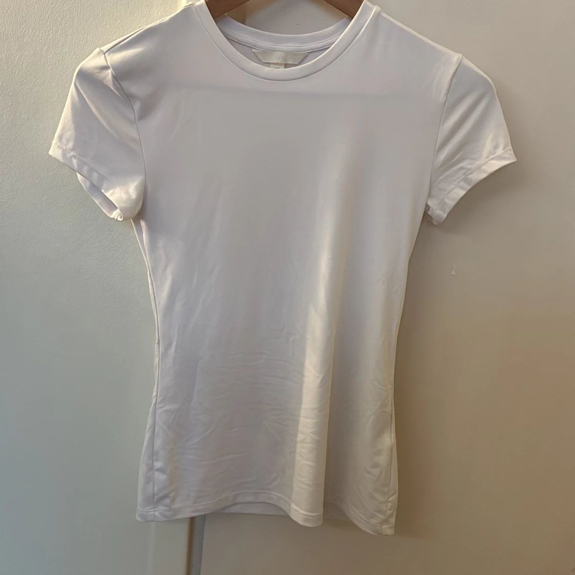 Vit basic t-shirt från H&M