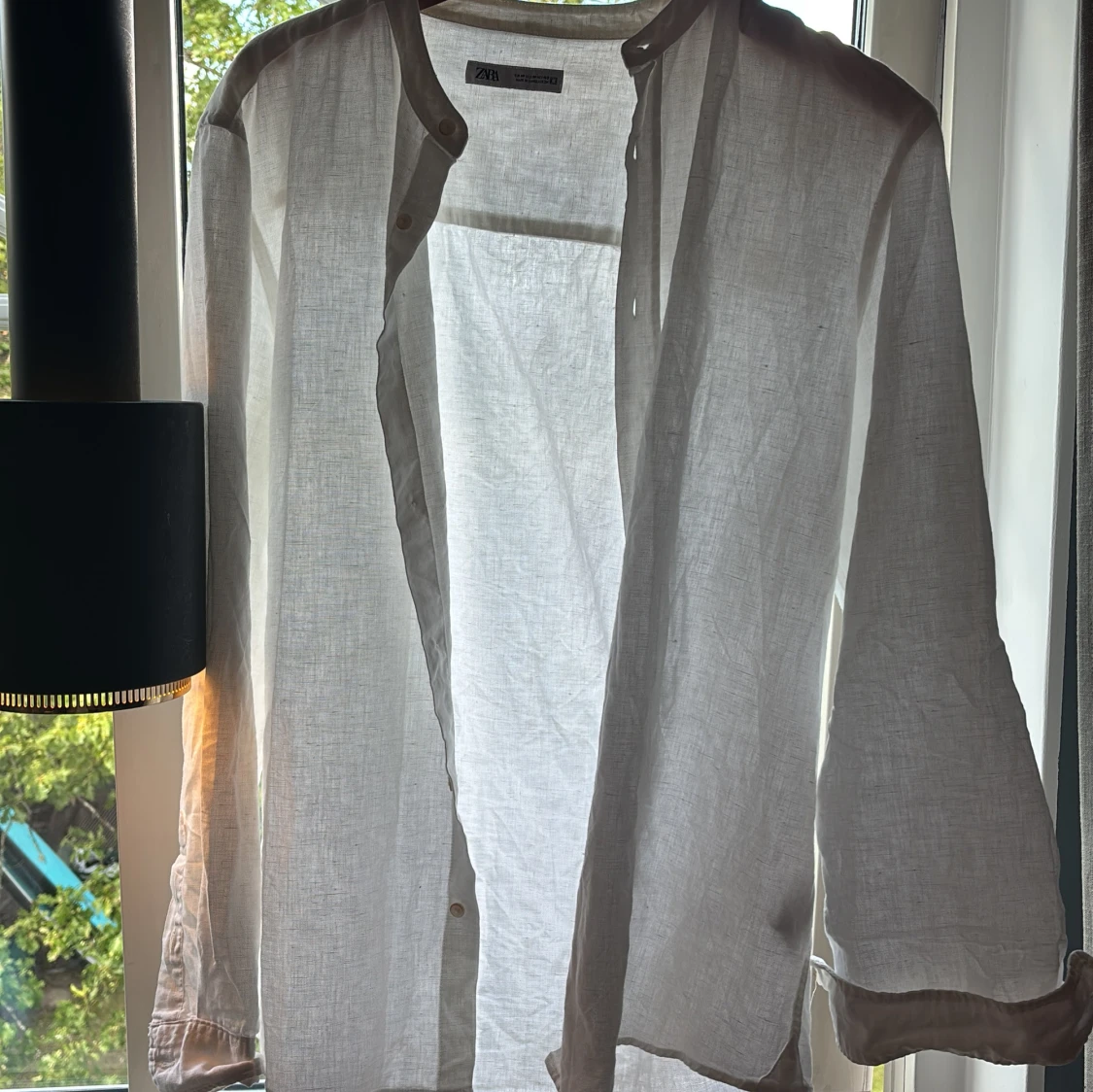 Vit linneskjorta från Zara, M - 2