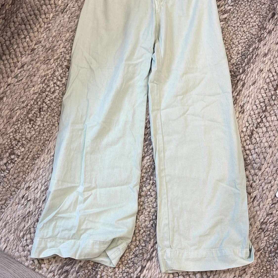 Pastellgröna/blå baggy jeans - 1