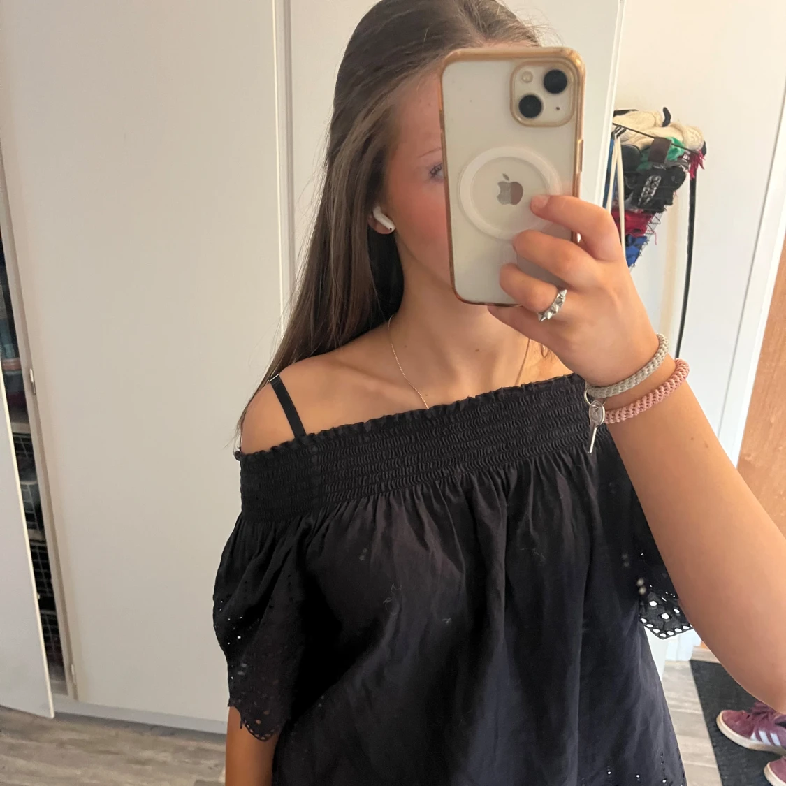 offshoulder blus