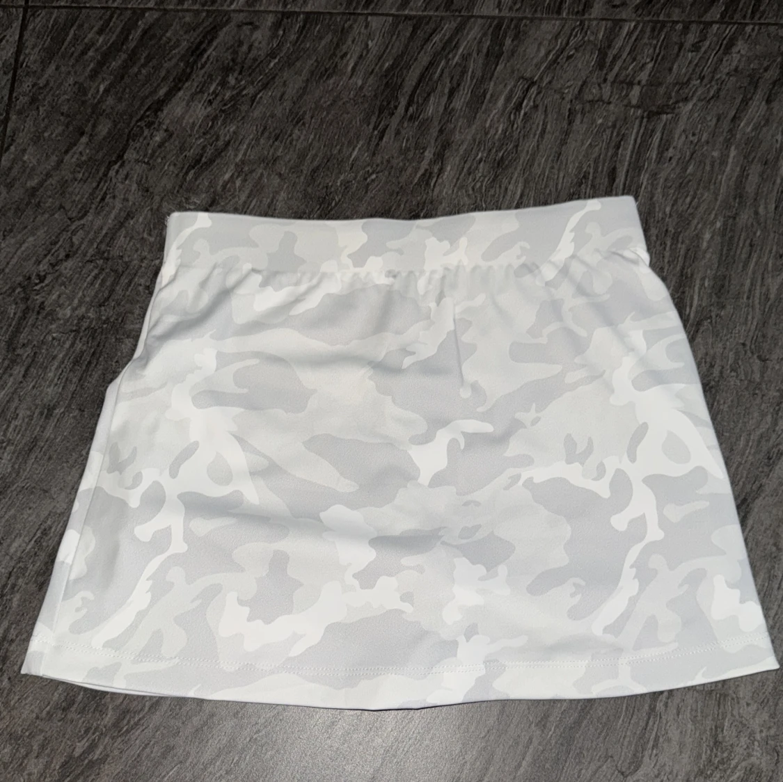 Vit camouflagemönstrad kjol från RS Sports - 1