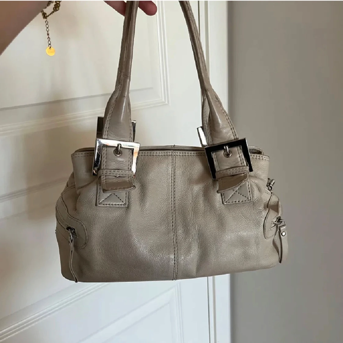 Beige väska - 1