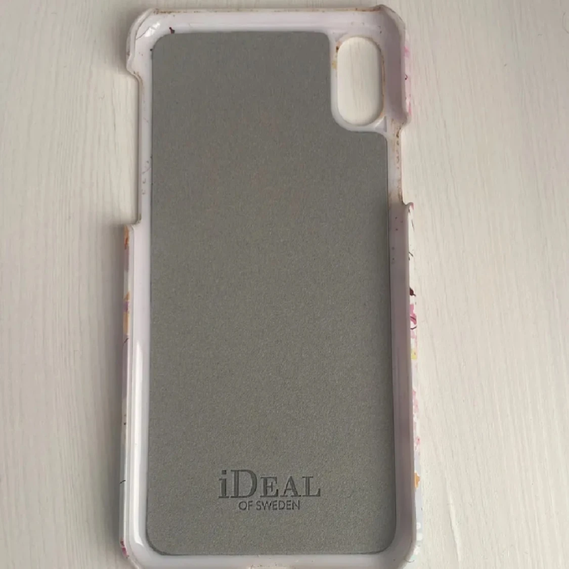 Mobilskal Springtime Whimsy från iDeal of Sweden - 2