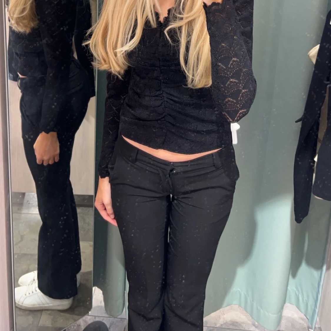 BikBok Vera Kostymbyxor - 1