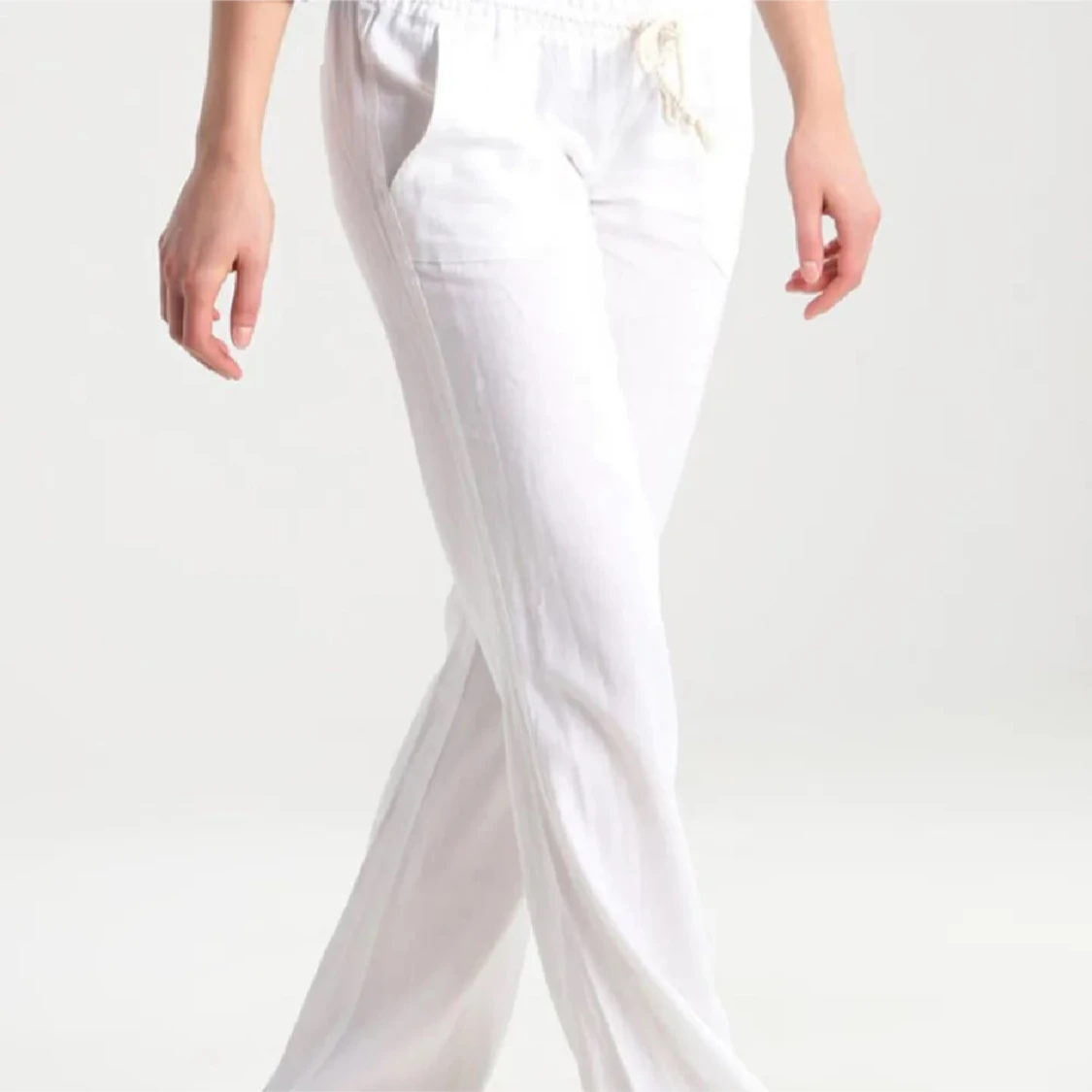 Vita linnebyxor med snörning - 2