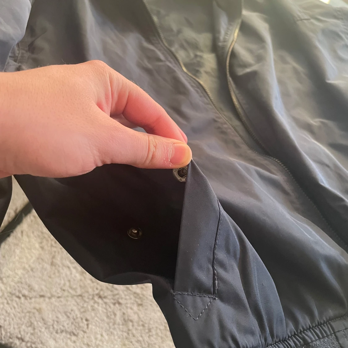 Svart bomberjacka från Cubus - 1