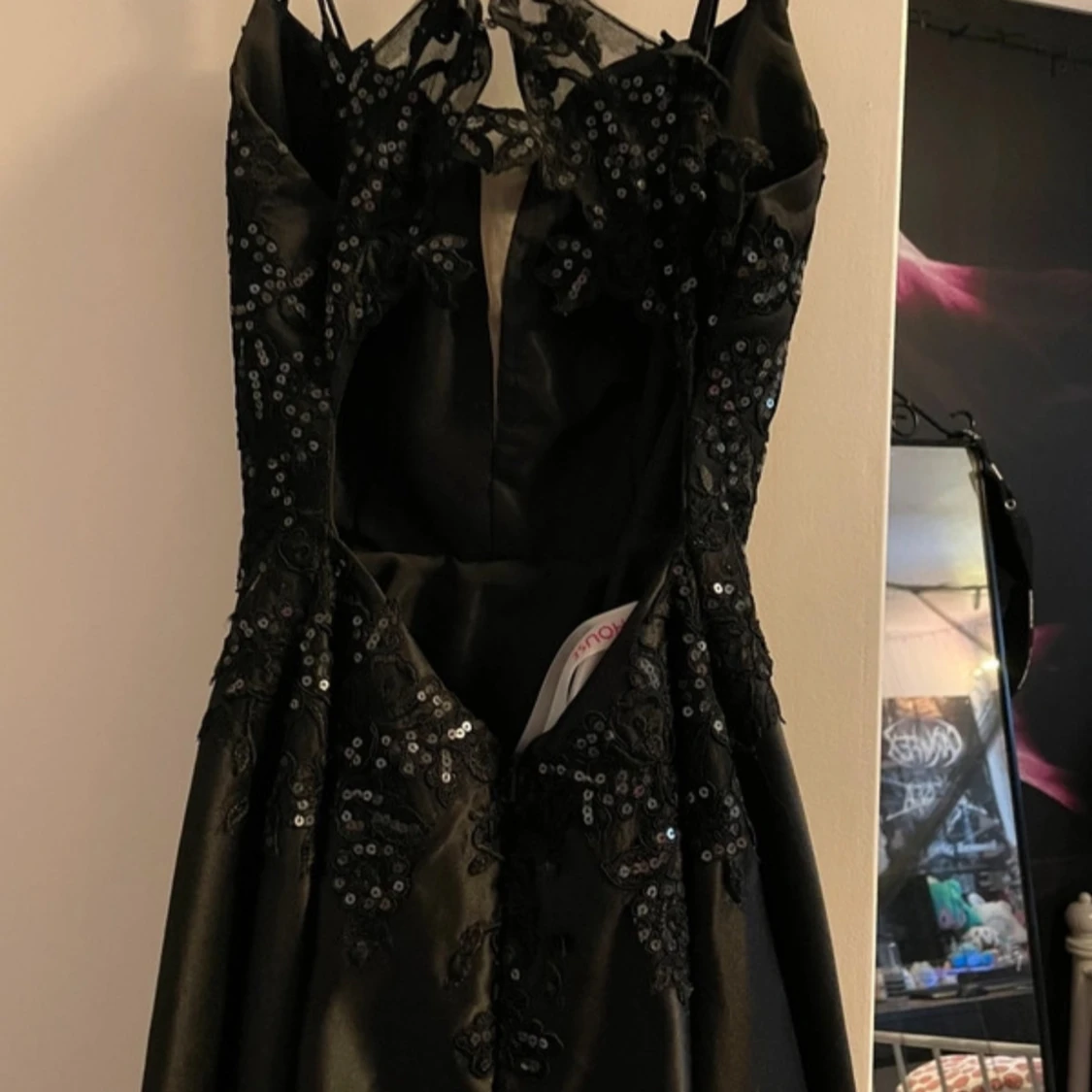 Svart, lång balklänning - 2