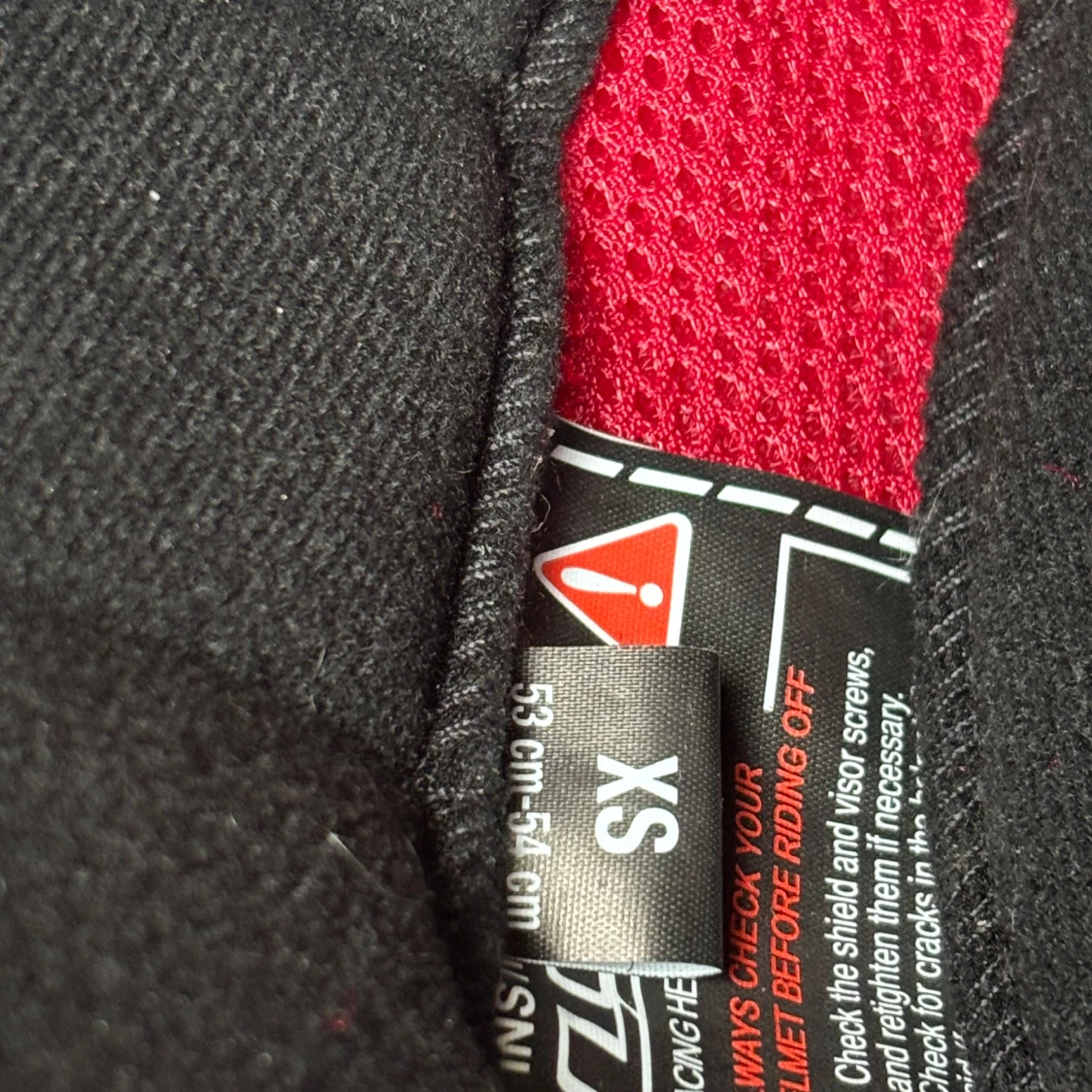 Svart hjälm från LS2 - 3