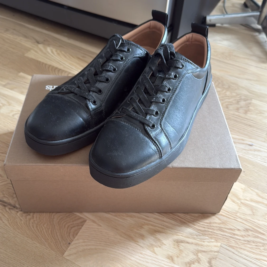  Christian Louboutin - 1