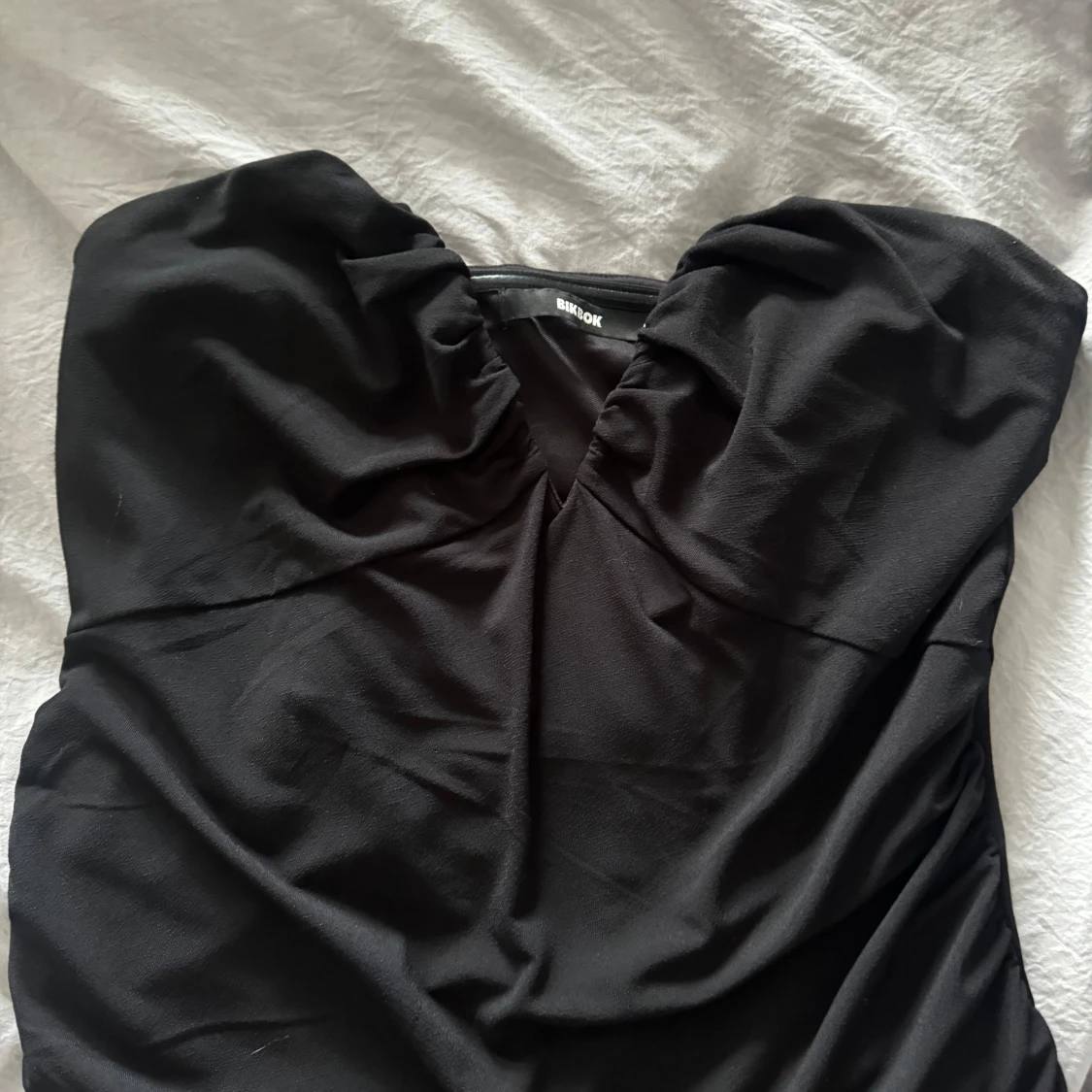 Svart topp från Bik Bok