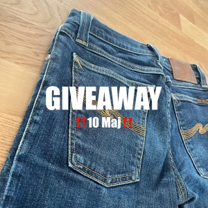 ‼️Nudie Jeans GW‼️ - Nu kör vi på Estilo en sjuk GW på dessa asfeta Nudie Jeans 🥂⭐️Allt du behöver göra är: 1: Följa 2: Lika våra annonser 3: Skriva Klar✅  OBS: Om du köper en av våra varor får du hela 20 extra lotter!                                 ‼️Vinnaren dras 10 Maj‼️