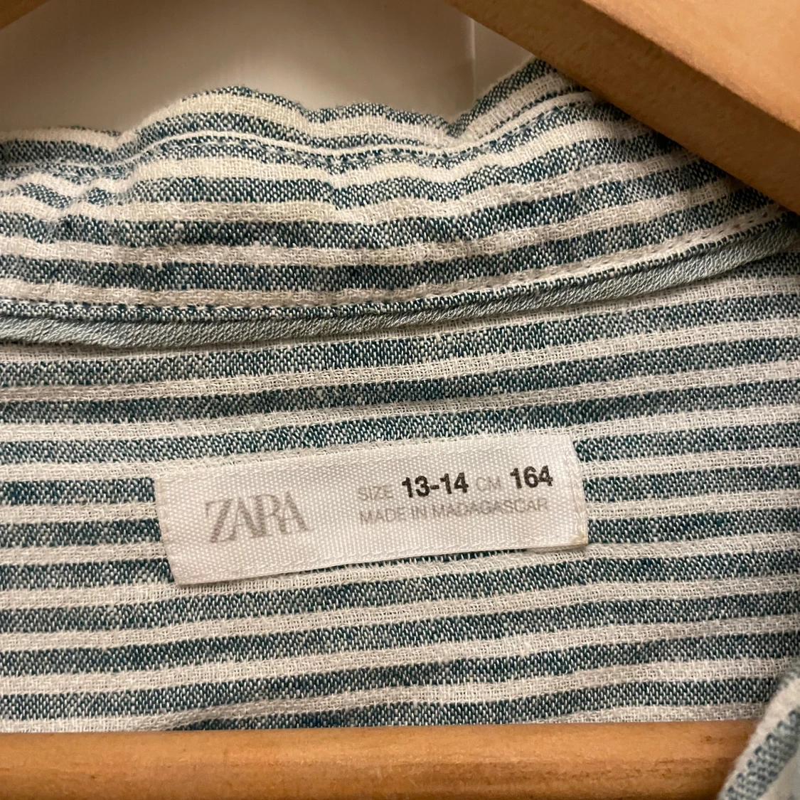 Randig linneskjorta från Zara - 2