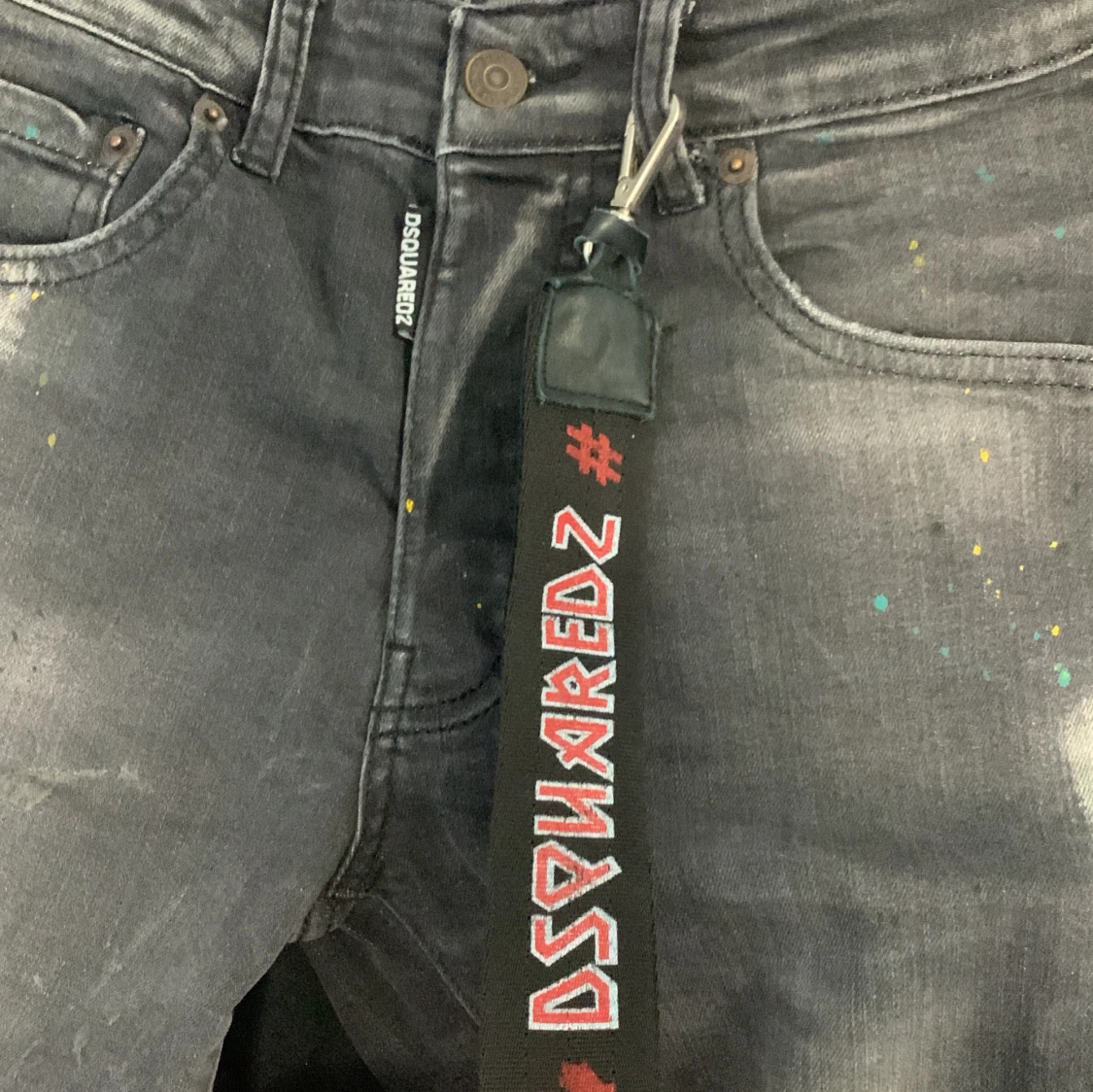 Grå jeansshorts från Dsquared2 - 3