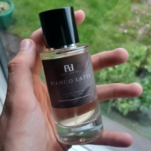 PARFYM BYTE! - Byter dessa fina parfymer från Perfume Drops. Kan byta alla 4 mot något dyrare osv, Men allt är intressant