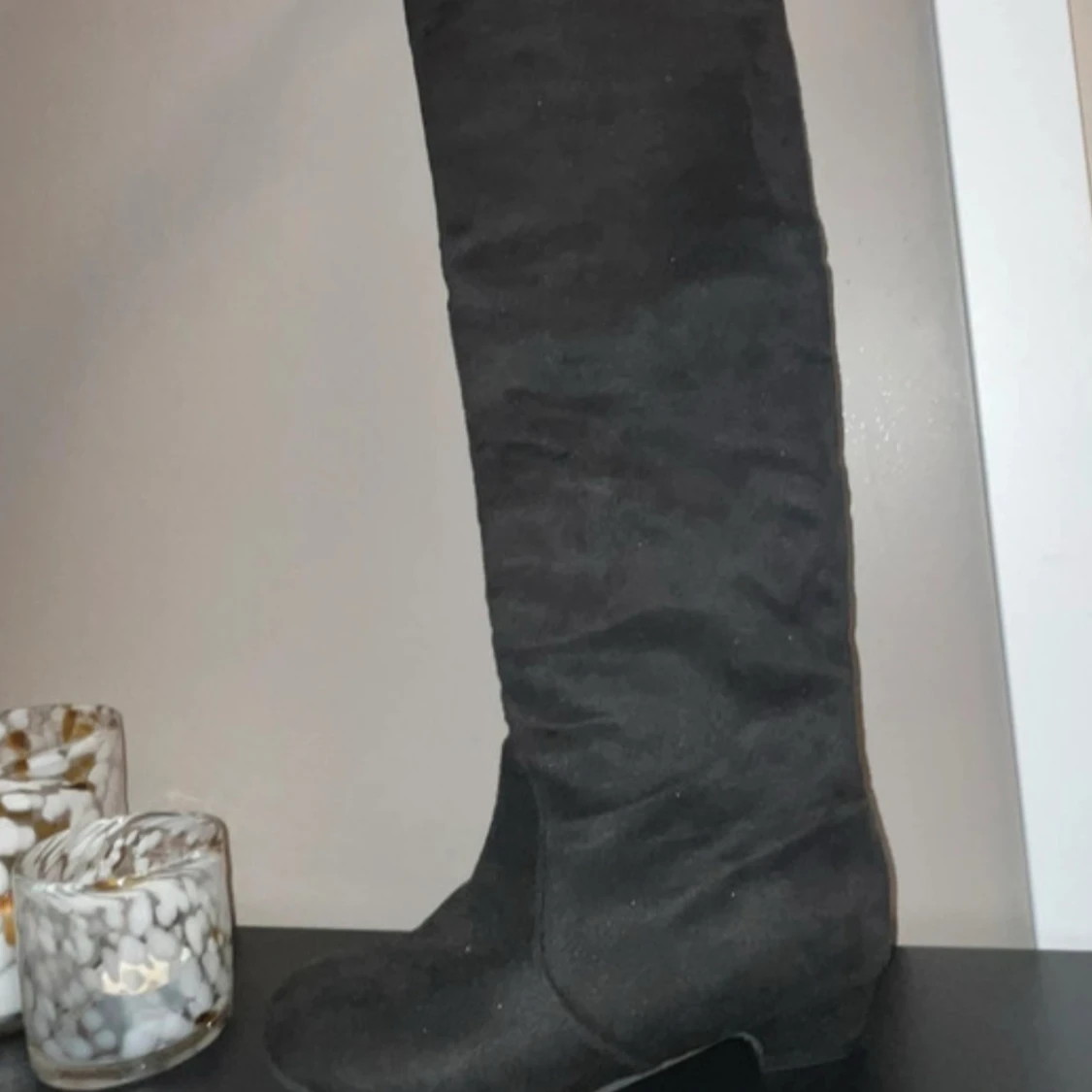 Svarta höga boots i mocka - 1