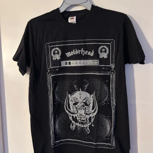 Motörhead T-shirt S - Helt ny T-shirt med motörhead. Storlek S.