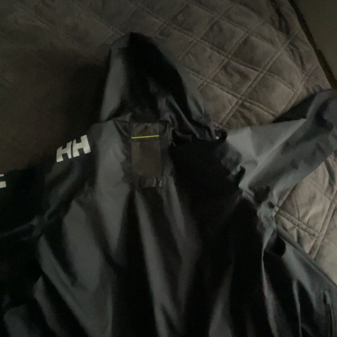 Svart vindjacka från Helly Hansen - 3