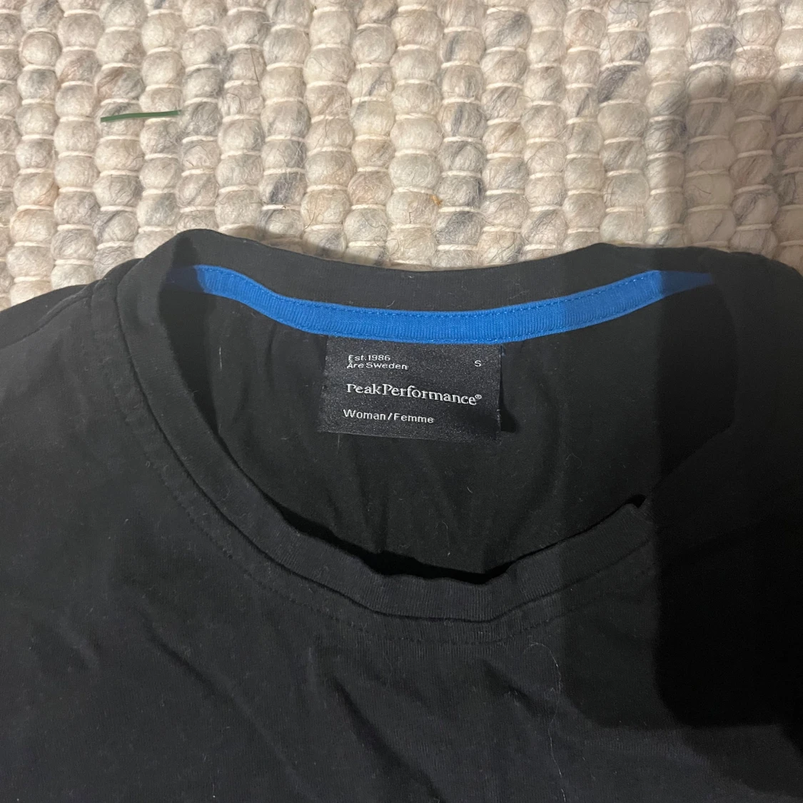 Svart långärmad tröja från Peak Performance - 1
