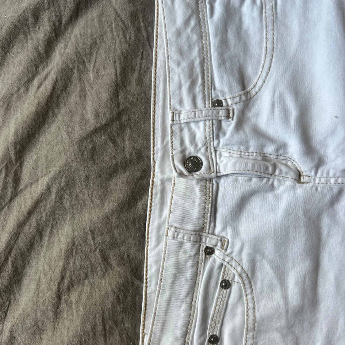 Vit lågmidjad jeanskjol - 2