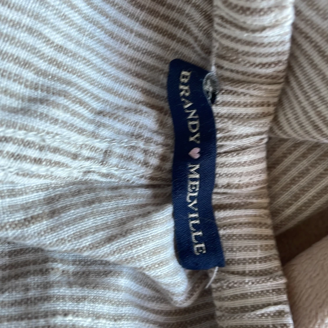 Beige linnebyxor från Brandy Melville - 3