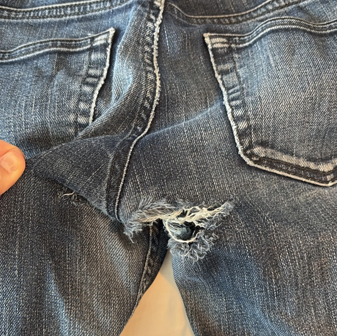 Mörkblå bootcut jeans från Replay - 3