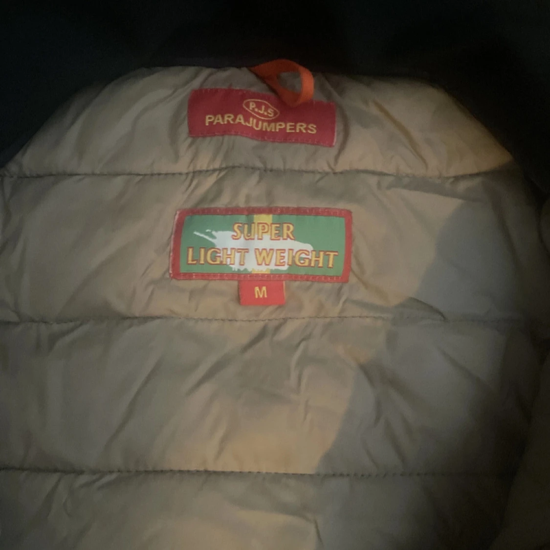 Svart dunjacka från Parajumpers - 1