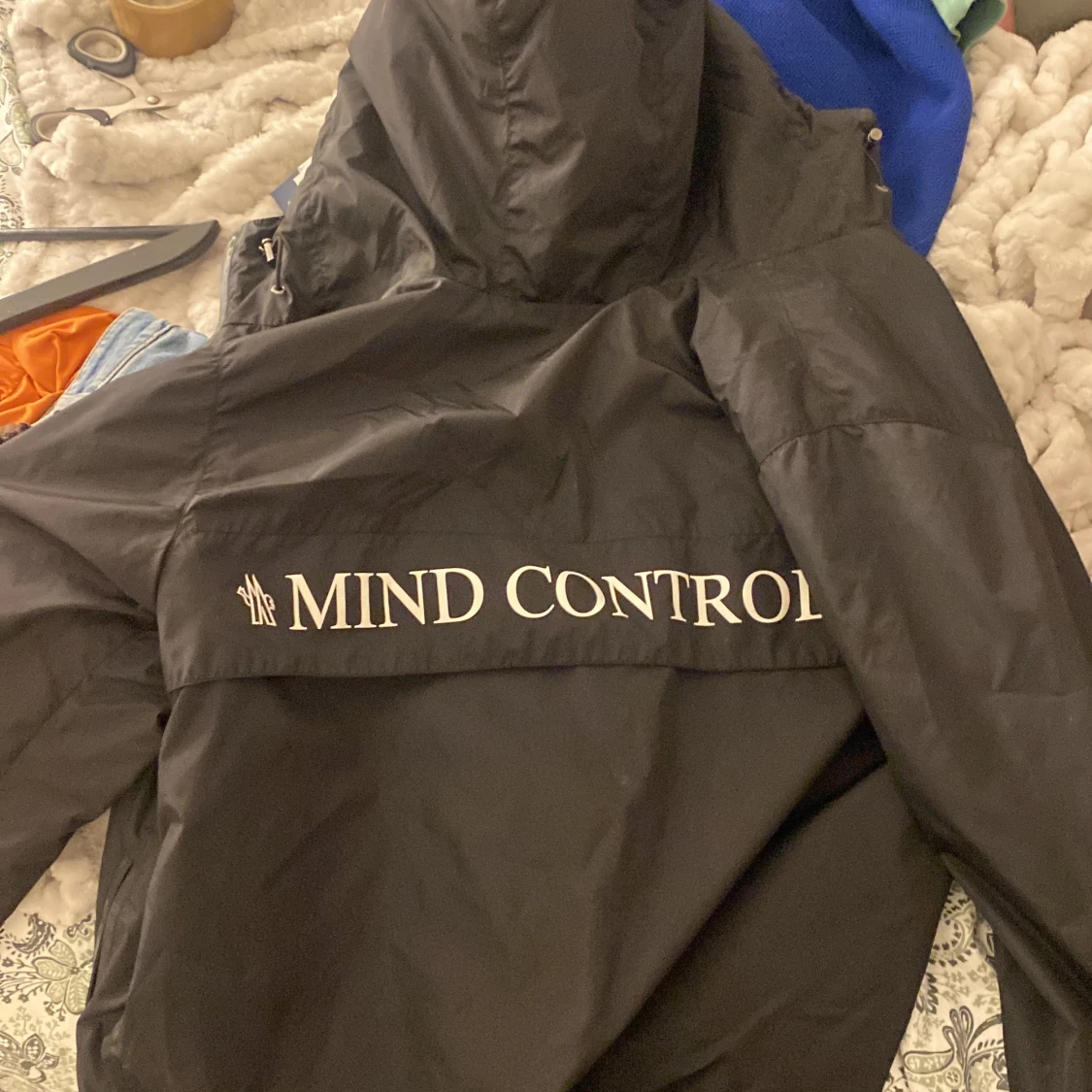 Svart vindjacka från Moncler - 4