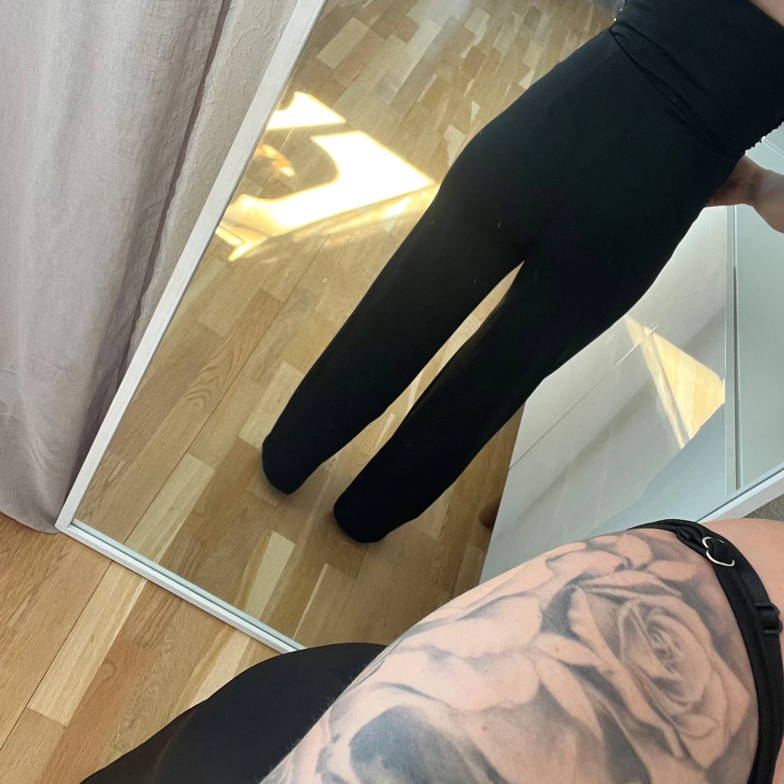 Svart byxdress från SHEIN - 1