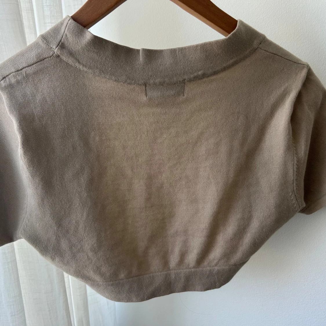 Beige bolerotopp från Topic - 1