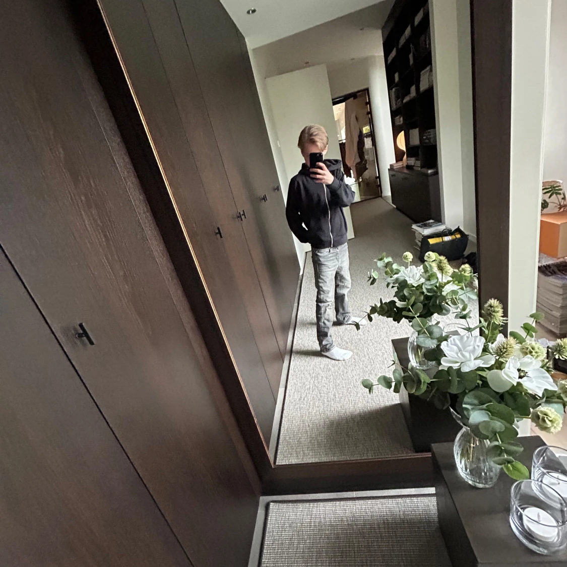 Grå jeansbyxor från Replay - 1