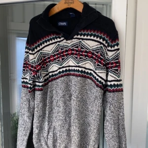 Unik Raffe cardigan  - 🔵säljer denna unika Raffe cardigan i toppskick , storlek M, hör av er vid funderingar 🤝