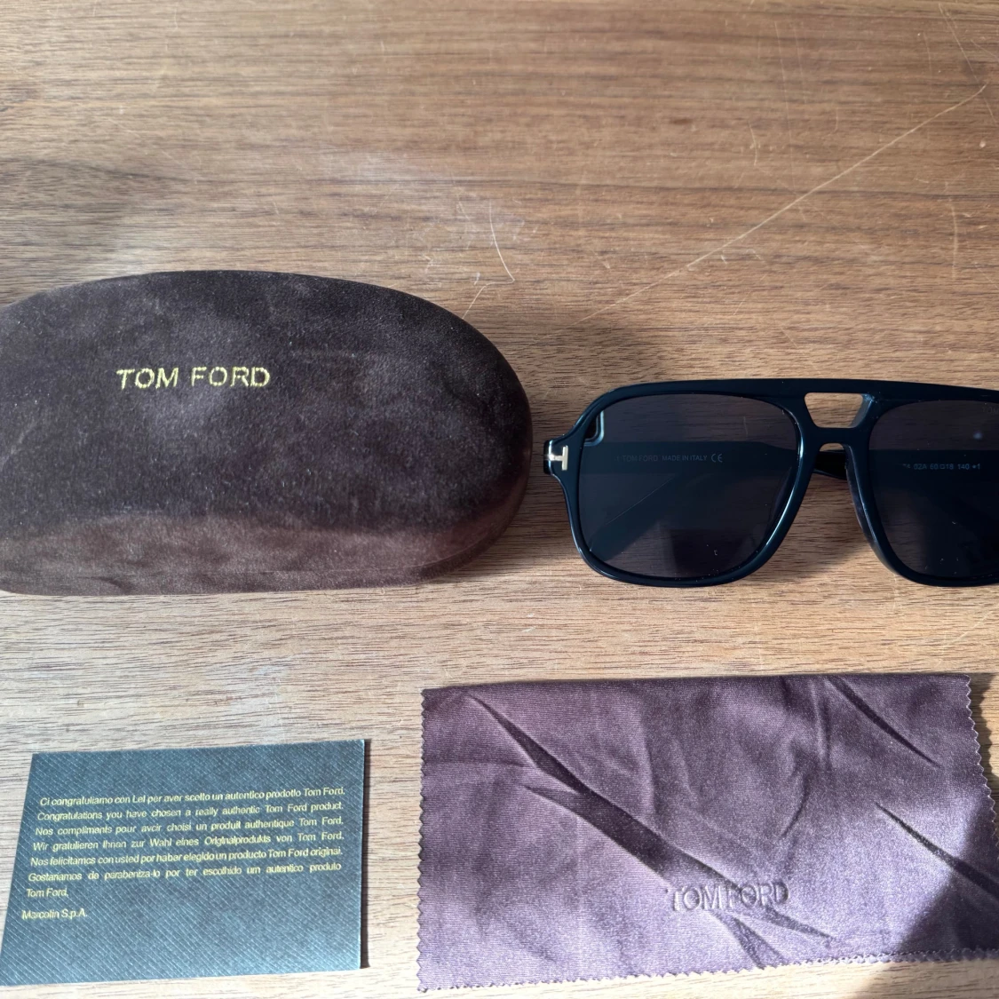 Tom Ford solglasögon - 2