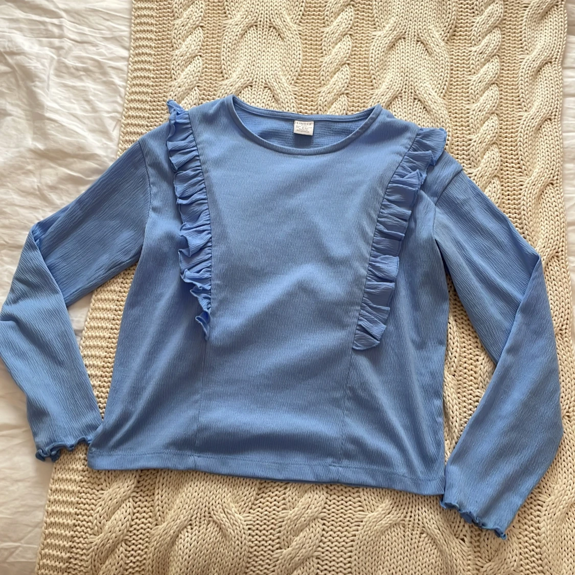 Blå volang blus från Lindex - 2