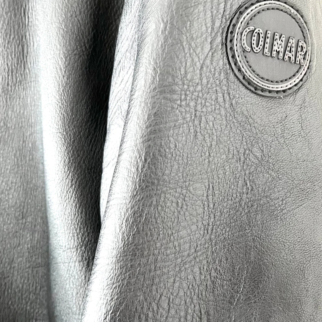 Svart skinnjacka bomber från Colmar - 3