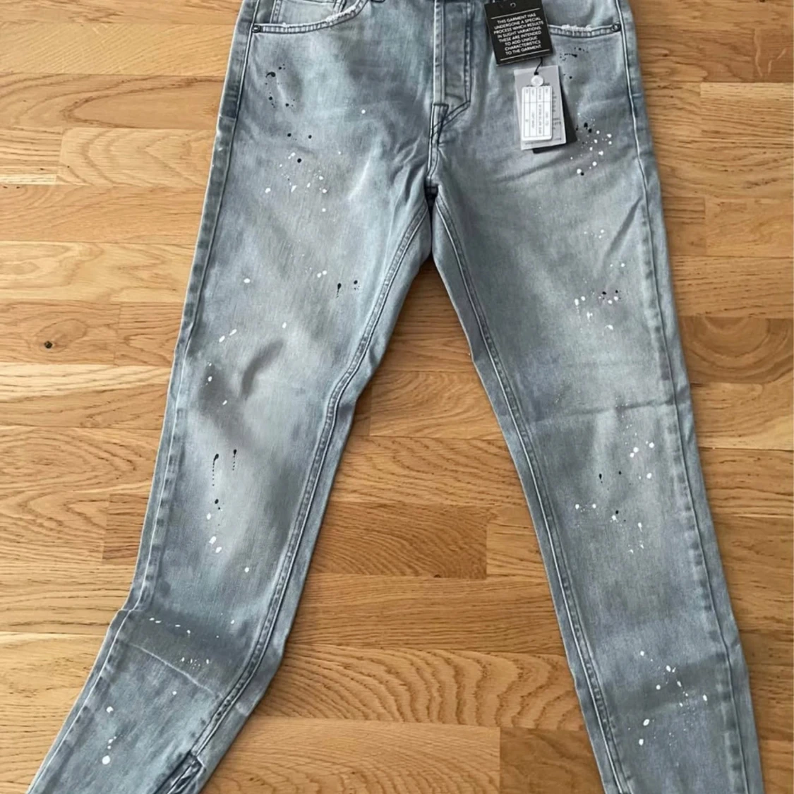 Grå skinny jeans från GH, stl 32