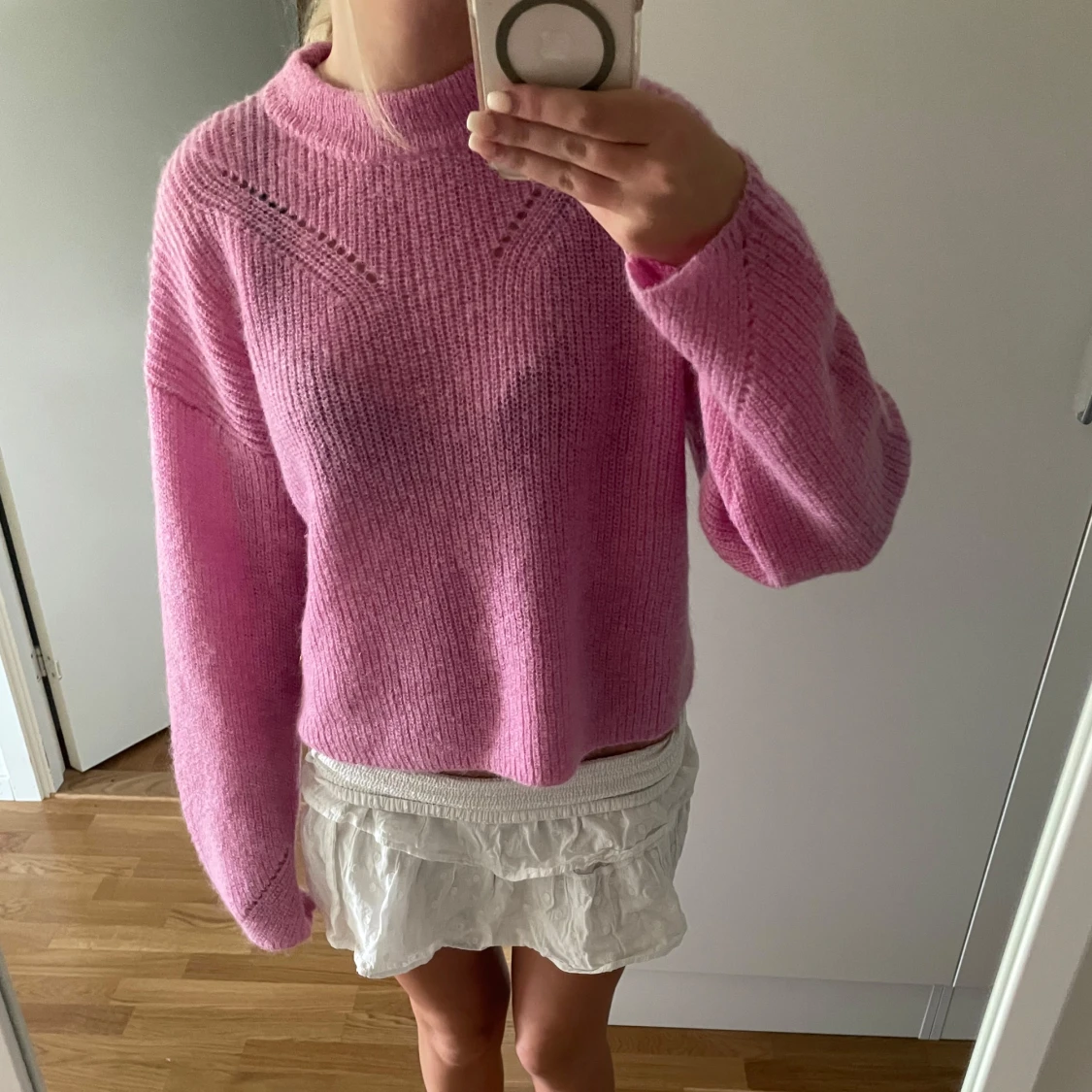 Rosa stickad tröja från Suncoo Paris