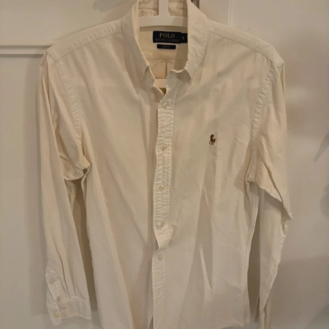 Vit skjorta från Ralph Lauren