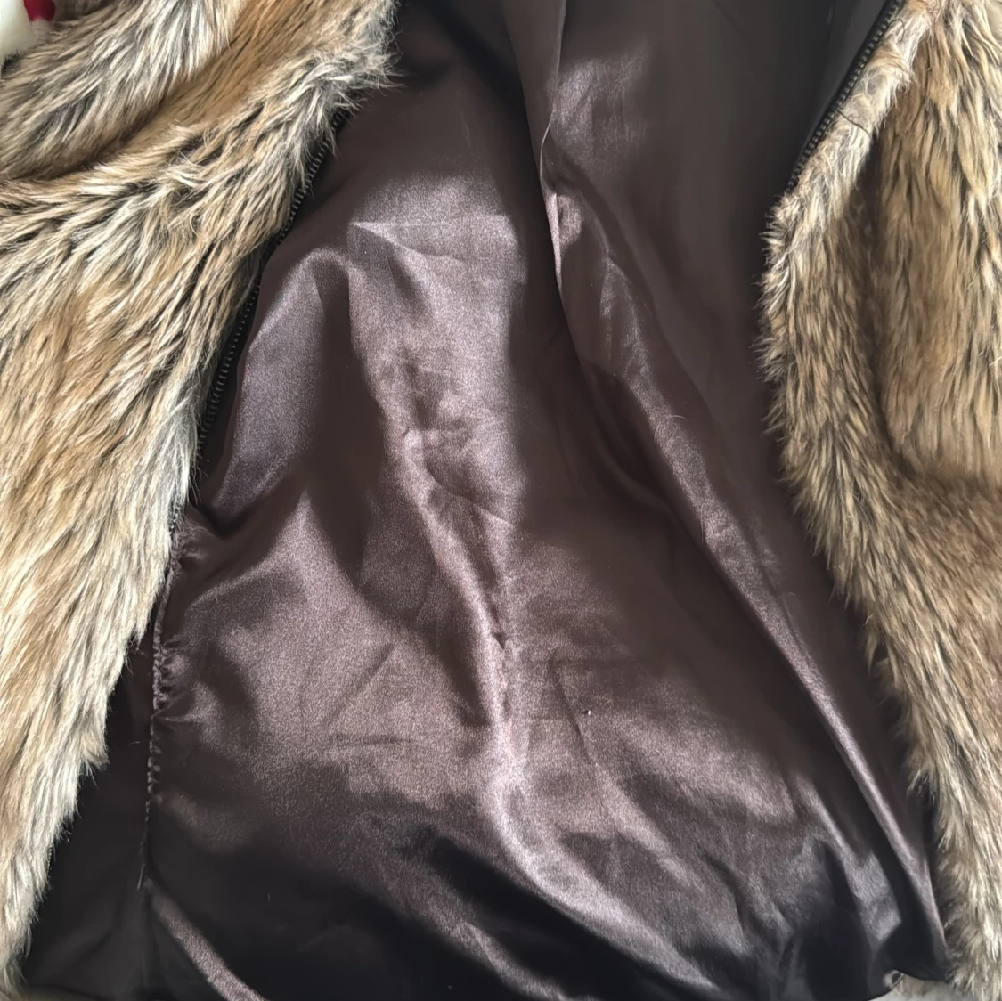 Brun pälsväst från ONLY - 3