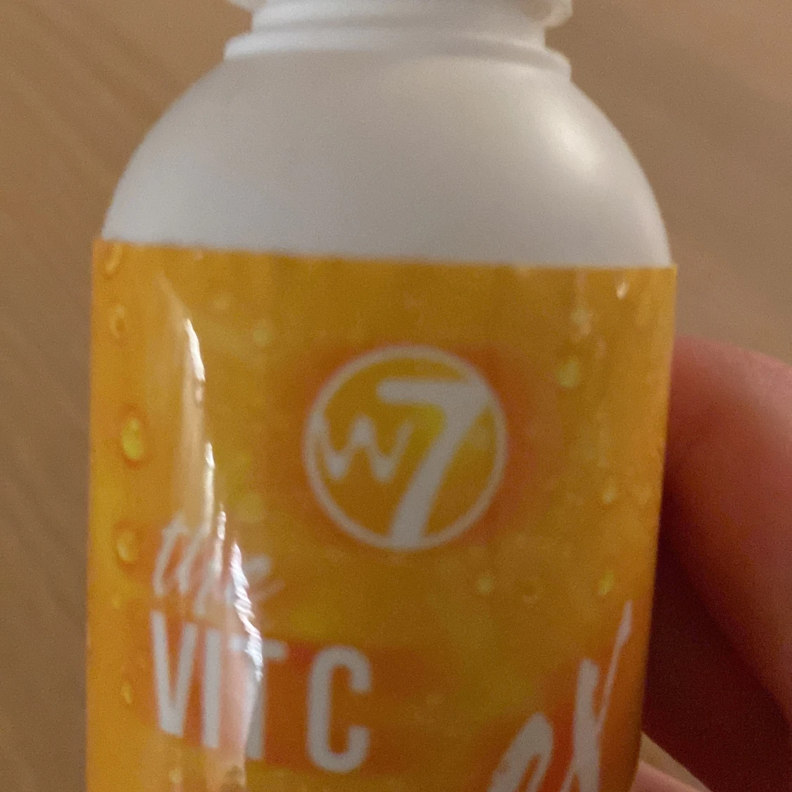 W7 The VIT C Fixer - 2