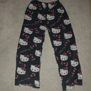 Hello Kitty pyjamas byxor - De är riktigt grich. 10/10 skick👍
