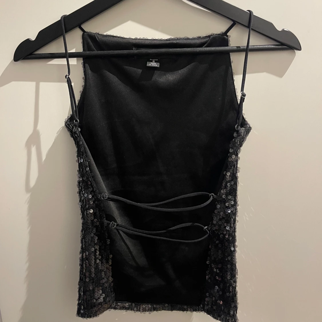 Svart paljettlinne - 3