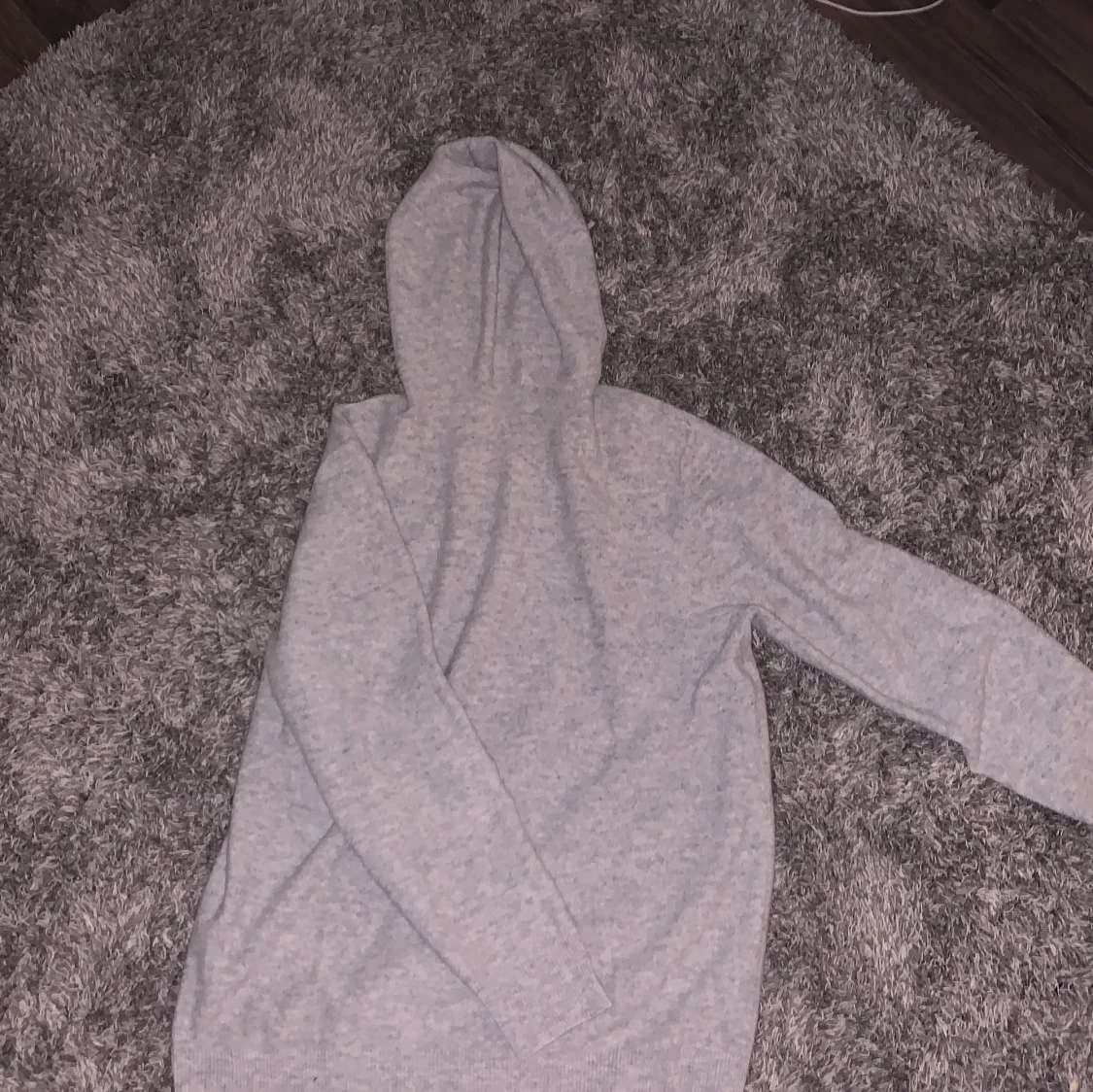 Grå merino/Cashmere hoodie - 1