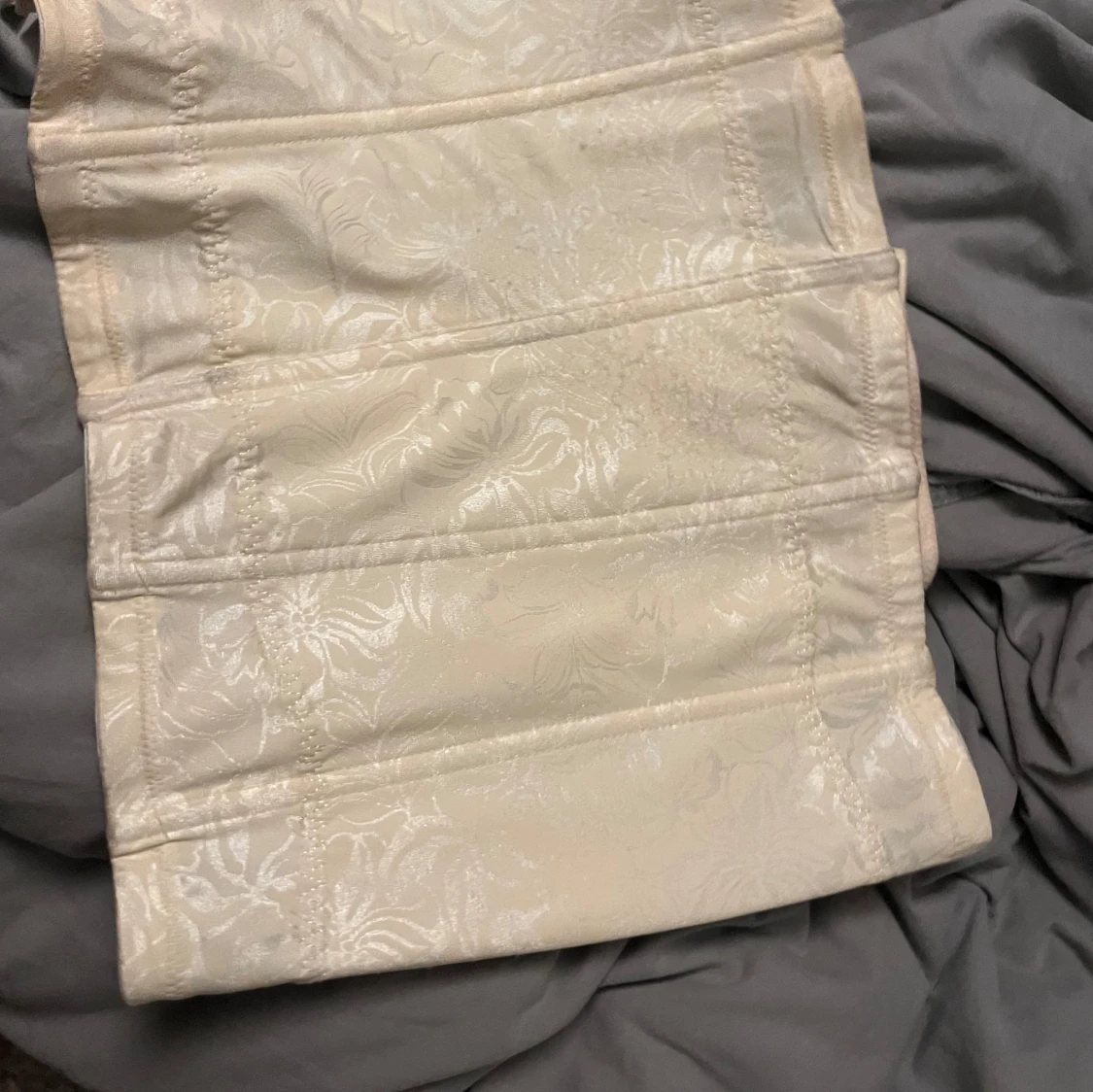 Vit korsett från Maidenform - 2