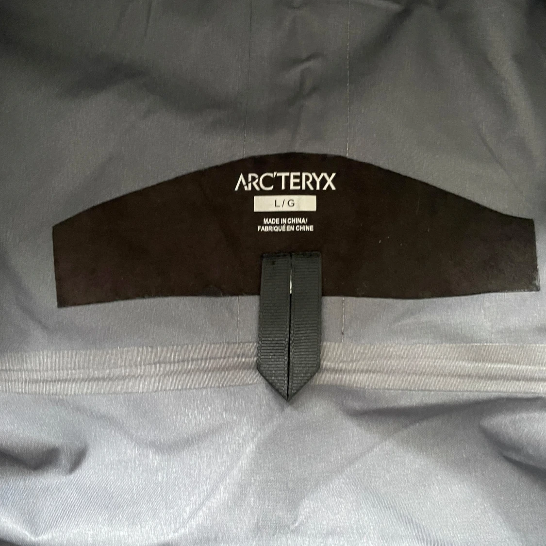 Svart vindjacka från Arc'teryx - 3