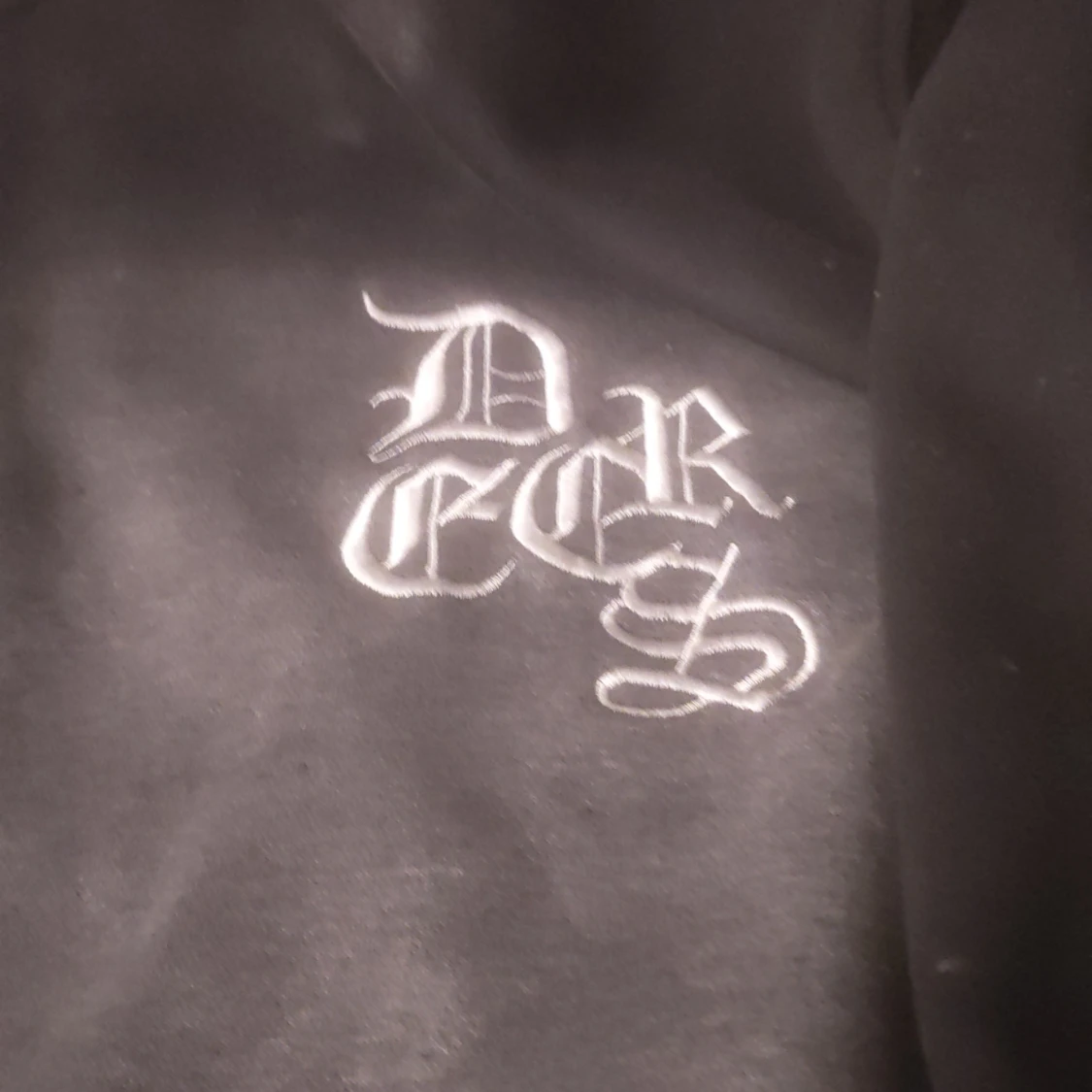 Svart hoodie från Decrese  - 1