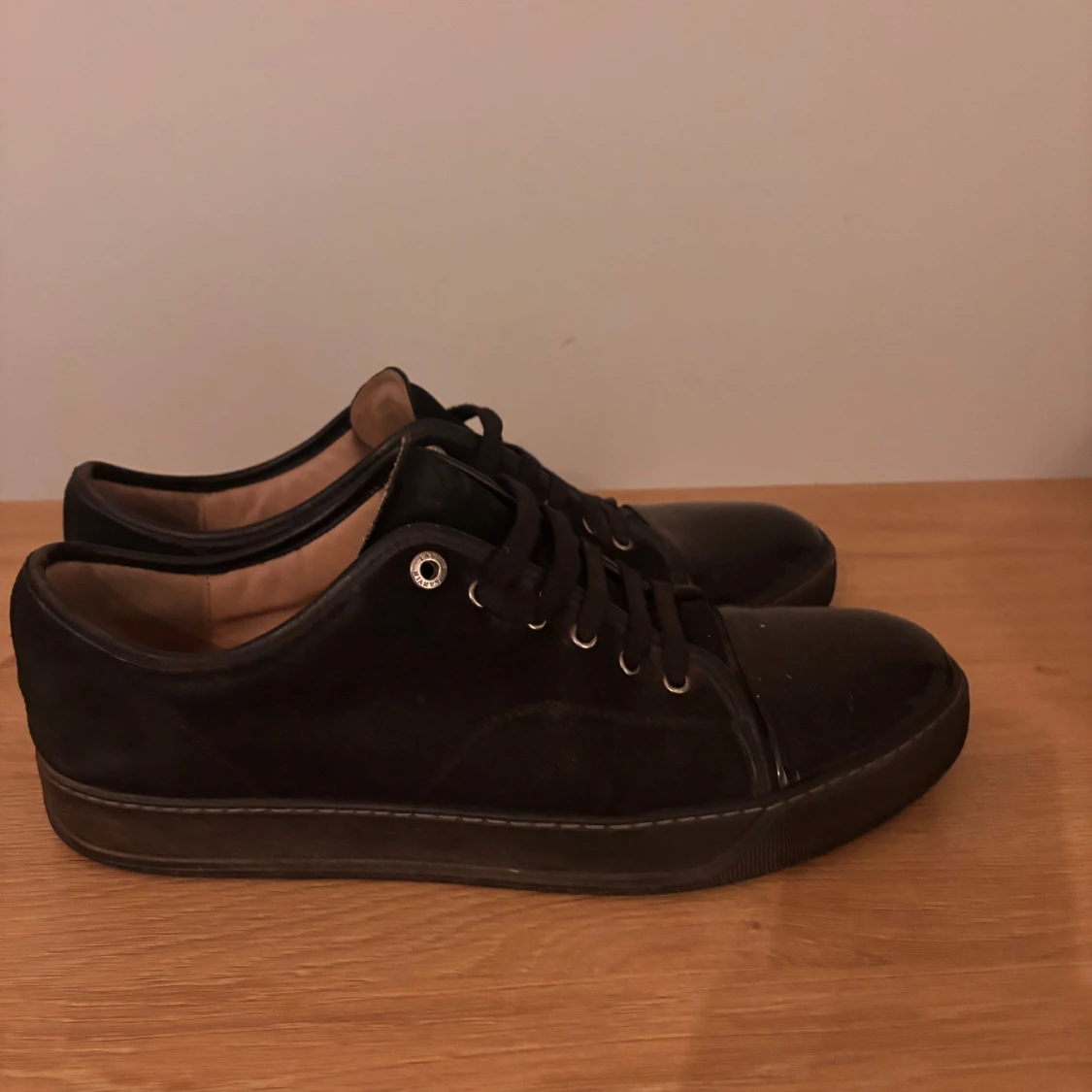 Svarta lanvins strl 46 - 1